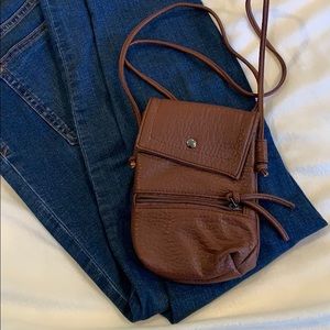 Brown faux leather crossbody bag